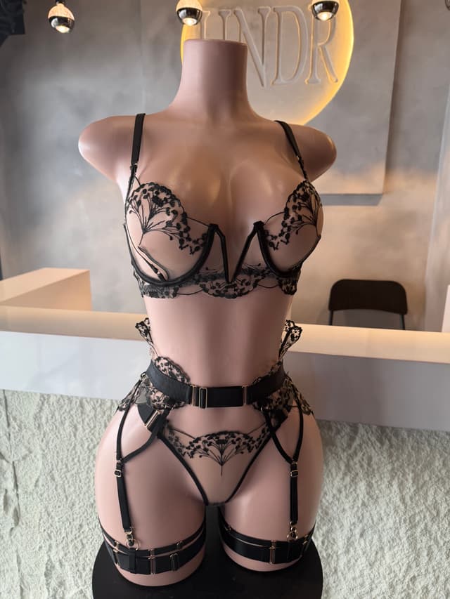 Temptress Bra Set