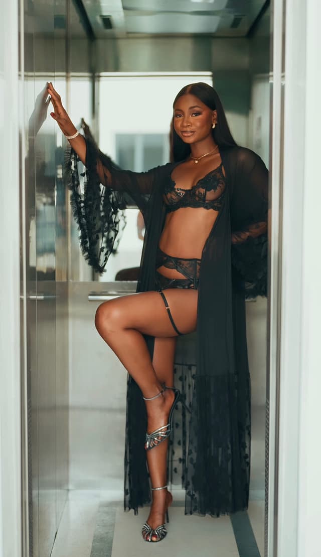maxi mesh robe